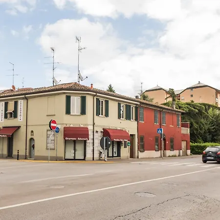 Retro Vintage, Flat 600 Meters From The Center * Ravenna