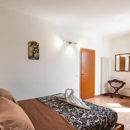 Retro Vintage, Flat 600 Meters From The Center