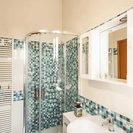 Retro Vintage, Flat 600 Meters From The Center *